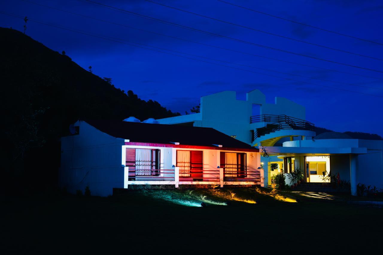 The Palm Resort-Luxuria Nainital Exterior foto