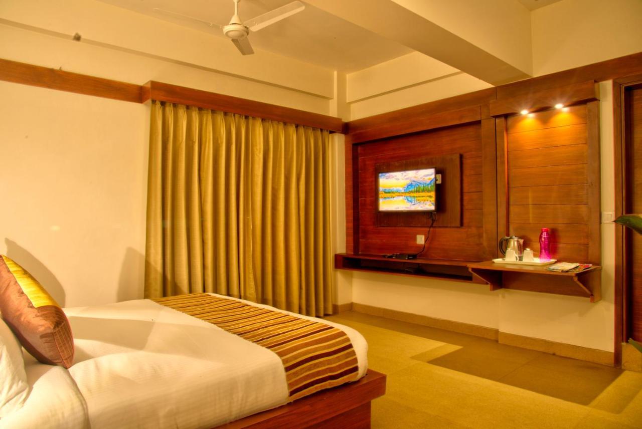 The Palm Resort-Luxuria Nainital Exterior foto