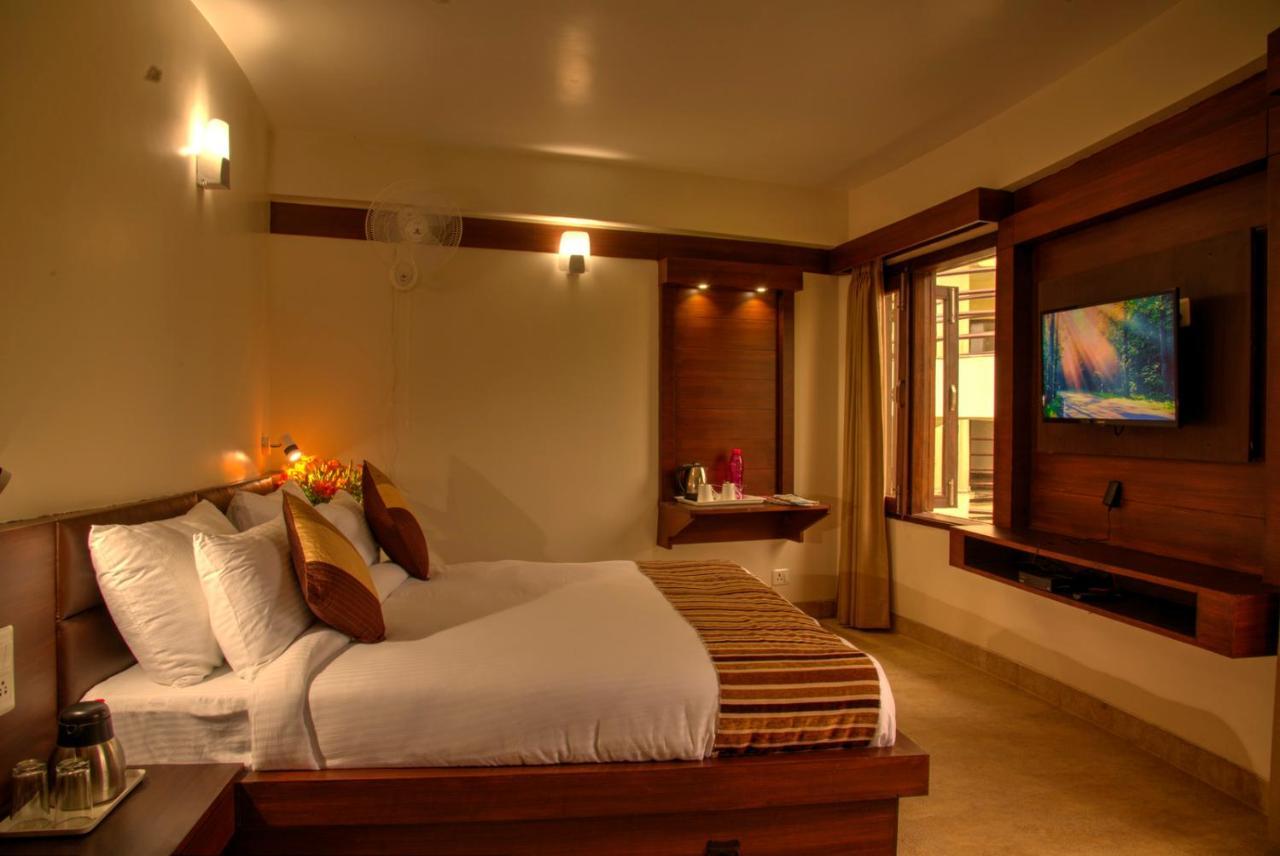 The Palm Resort-Luxuria Nainital Exterior foto