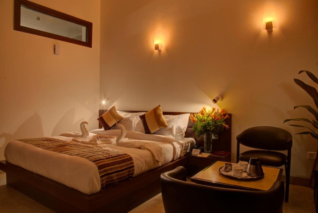 The Palm Resort-Luxuria Nainital Exterior foto